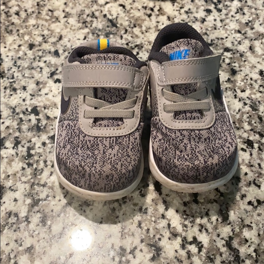 Toddler Nike shoes